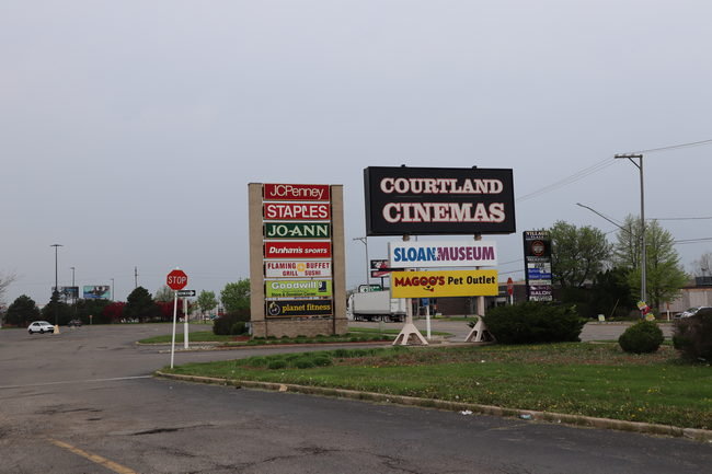 Courtland Center (Eastland Mall)